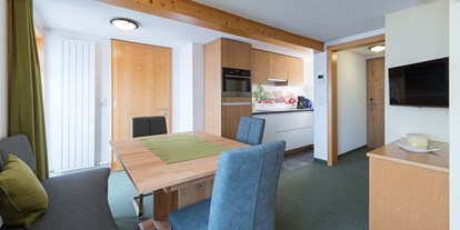 Pensionen - Umgebungsschwerpunkt: Berg - Dalaas - Küche/Wohnraum Alpenblick 1 - Haus Alpenblick