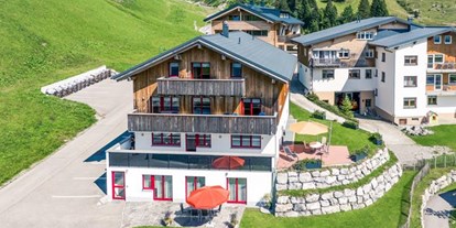 Pensionen - Terrasse - Wald am Arlberg - Haus Rothorn Appartements
