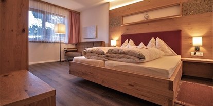 Pensionen - Garten - Bergen (Obertilliach) - Unsere Neu Renovierten und umgebauten Zimmer.
Alle mit D/WC und Balkon - Gästehaus Steinerhof