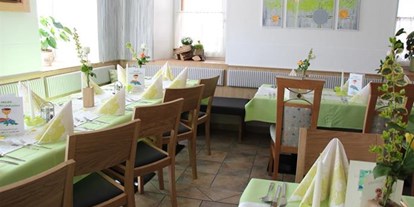 Pensionen - weitere Verpflegungsmöglichkeiten: Abendessen - Weißbriach - Zimmer am Camping Reiter