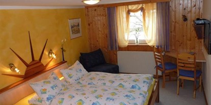 Pensionen - Pool - Durnthal - Zimmer am Camping Reiter