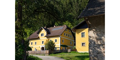 Pensionen - Wanderweg - Pölla (Rennweg am Katschberg) - Haupthaus mit Nebenhaus - Haus Brunner - Ferienwohnung im Hühnerhotel