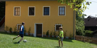 Pensionen - Spielplatz - Schönboden - Haus Brunner - Ferienwohnung im Hühnerhotel