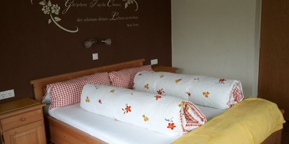 Pensionen - Alpbach - eines von 3 Schlafzimmern - Landhaus Egger