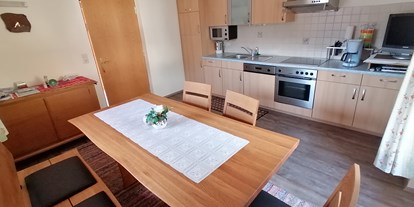 Pensionen - Balkon - Stumm - Komfortable Küche - Landhaus Egger