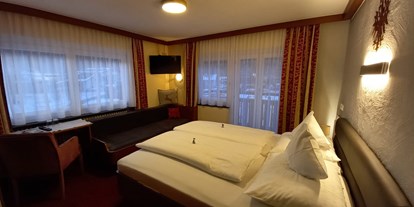 Pensionen - Umgebungsschwerpunkt: See - Kappl (Kappl) - Doppelzimmer Aifnerblick - Haus Tirol Appartements