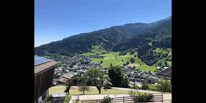 Pensionen - Umgebungsschwerpunkt: See - Jochbergthurn - Blick vom Balkon Kitzsteinhorn 8-10 Personen  - Oberaigenhof Ferienwohnungen Kaprun 