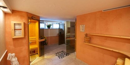 Pensionen - Sauna - Litzldorf (Uttendorf) - Hauseigene Sauna und Infrarot Kabine ist nur im Winter in Betrieb 
Die öffentliche Sauna in Zell am See ist für Sie jeden Tag frei zu nutzen  - Pension Alpenrose