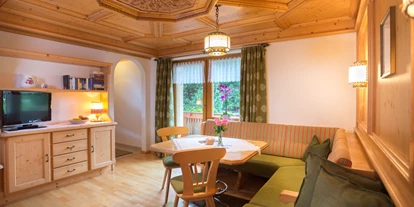 Pensionen - Balkon - Anthol/Niedertal - Komfortable Ferienwohnung für 2 Personen (+ 1 Kind) - Haus Veidlis