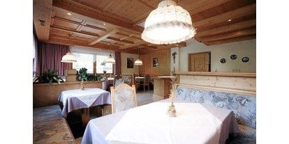 Pensionen - Umgebungsschwerpunkt: Fluss - Längenfeld - Aufenthaltsraum , Frühstückssaal - Pension Gschwandthof