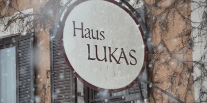 Pensionen - Frühstück: Frühstücksbuffet - Aurach bei Kitzbühel - Winter  - Haus Lukas 