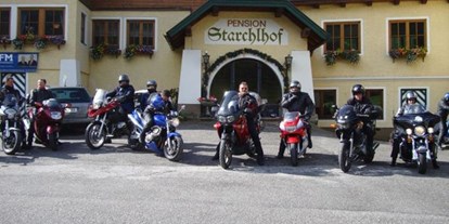 Pensionen - Balkon - Rohrmoos - Appartement Hotel Starchlhof