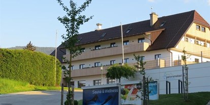 Pensionen - Pool - Öblarn - Hotel-Restaurant-Loy