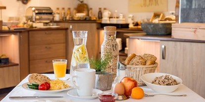 Pensionen - Frühstück: Frühstücksbuffet - Mariapfarr - Apparthotel Ferienalm