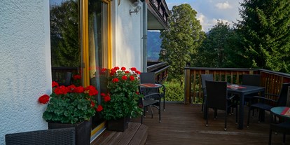 Pensionen - Restaurant - Hallseiten - Terrasse Aufenthaltsraum - Dachsteinhof