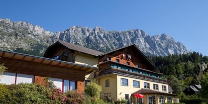 Pensionen - Umgebungsschwerpunkt: Berg - Trautenfels - Wirtshaus & Dorfhotel Mayer