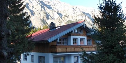 Pensionen - Balkon - Obertraun - Haus Lärcherl