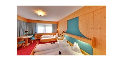 Pensionen - Prutz - Dreibettzimmer mit Balkon und Dusche/WC - Garni Jaqueline