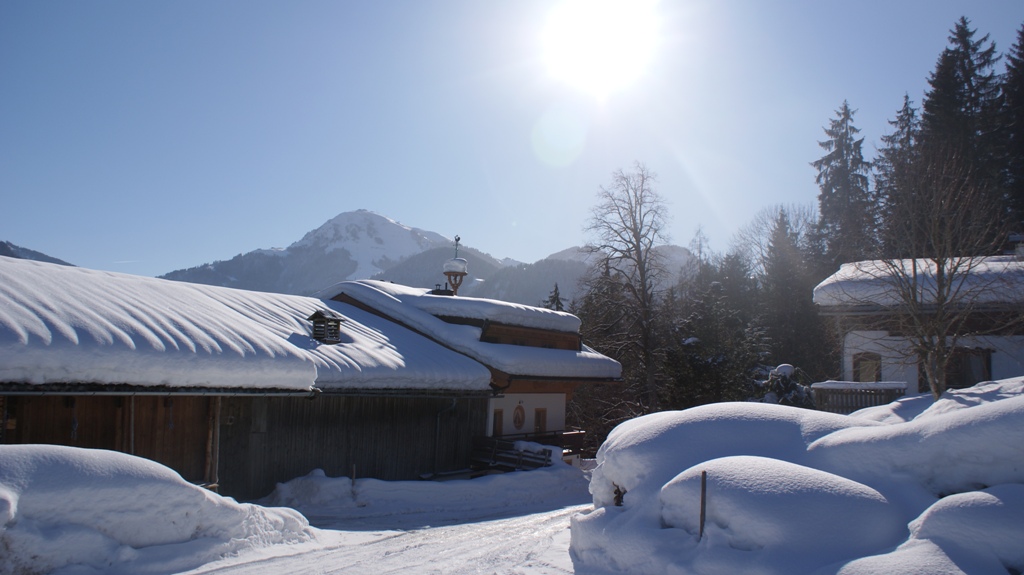 Frühstückspension - es hat frisch geschneit... - Duschberghof