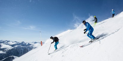 Pensionen - Terrasse - Martinau - Skifahren in See, Kappl, Ischgl, St.Anton, Venet, Serfaus-Fiss-Ladis - Gasthof Alpenblick