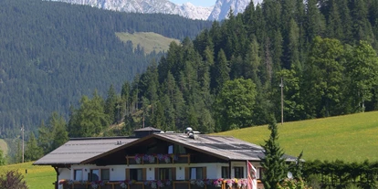 Pensionen - Umgebungsschwerpunkt: Berg - Österreich - Haus im Sommer - Frühstückspension Gästehaus Elisabeth