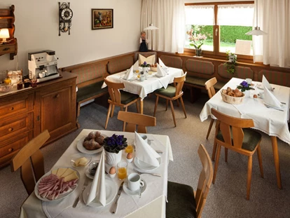 Pensionen - Restaurant - Dünserberg - Frühstücksraum - Gästehaus Lässer