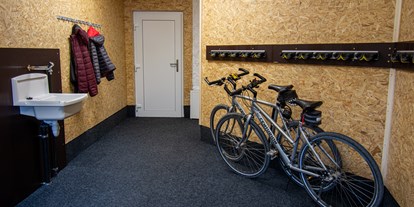 Pensionen - Garage für Zweiräder - Ski- und Fahrradraum - DAS KLEEMANNs