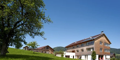 Pensionen - Garage für Zweiräder - Dünserberg - Ferienhof Schweizer - Schweizer Hof