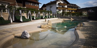 Pensionen - Art der Pension: Ferienwohnung - Lagunen Pool mit Strandfeeling - Ferienwohnungen "Zum Kramerwirt"