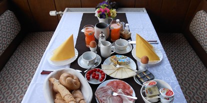 Pensionen - Frühstück: serviertes Frühstück - Krieglach - a gsundes Frühstück - Pension Gierlinger ***, Aflenz Kurort/ Steiermark