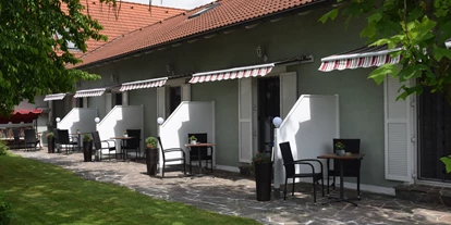 Pensionen - Frühstück: Frühstücksbuffet - Karbach (Straden) - Jedes Zimmer hat eine eigene Terrasse.  - Gästehaus Sabina