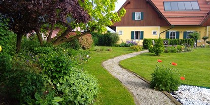 Pensionen - Garten - Großklein - Parkanlage - Fremdenzimmer und Restaurant Herberts Stubn