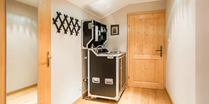 Pensionen - Garage für Zweiräder - Sankt Johann im Pongau - Appartment mit 1 Schlafzimmer, Miniküche - Frühstückspension Flasch