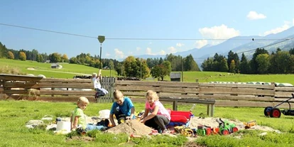 Pensionen - Spielplatz - Obertal (Schladming) - Pension Grundnerhof