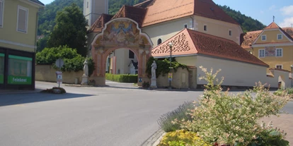 Pensionen - Garage für Zweiräder - Kleinwöllmiß - Wallfahrtskirche Maria Lankowitz - Gästehaus Maria