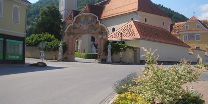 Pensionen - Terrasse - Laßnitzhöhe - Wallfahrtskirche Maria Lankowitz - Gästehaus Maria