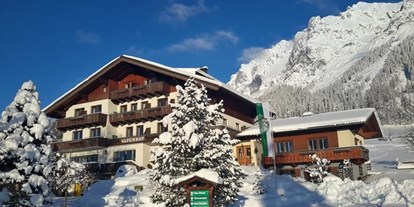 Pensionen - Balkon - Steiermark - Alpenhof Ramsau