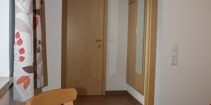 Pensionen - Balkon - Loferstein - Zimmer Seeblick - Zimmervermietung Babsy