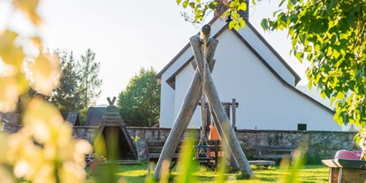 Pensionen - Sauna - Wiegen - Die Karchauer-Kirche. - Alpengasthof Moser