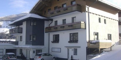 Pensionen - Spielplatz - PLZ 5562 (Österreich) - Haus Edelweiß
