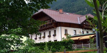 Pensionen - Art der Pension: Gasthaus mit Zimmervermietung - Aich (Aich) - Gasthof Zum Gamsjäger