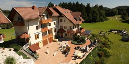 Pensionen - Terrasse - Greuth (St. Jakob im Rosental) - Urlaub bei Freunden! - Gästehaus Karoline