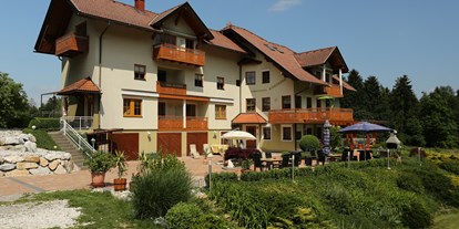 Pensionen - Rosenbach (St. Jakob im Rosental) - Außenansicht - Gästehaus Karoline