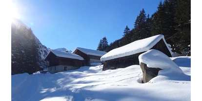 Pensionen - Terrasse - Igls - Oberbergtal Schneeschuhwanderung 2013 - Haus Sarah