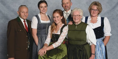 Pensionen - Rabisch - Familienfoto - Panoramapension Platzer