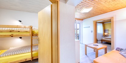 Pensionen - Umgebungsschwerpunkt: Fluss - Kärnten - Familienzimmer mit Stockbett - Gästehaus Lanthaler