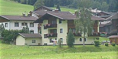 Pensionen - Terrasse - Mutters - Gästeheim Many