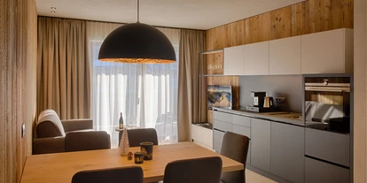 Pensionen - Langlaufloipe - Anthol/Niedertal - Küche - K1 Mountain Chalet - Luxury Home