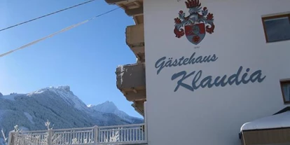 Pensionen - Garage für Zweiräder - Tirol - Gästehaus Klaudia