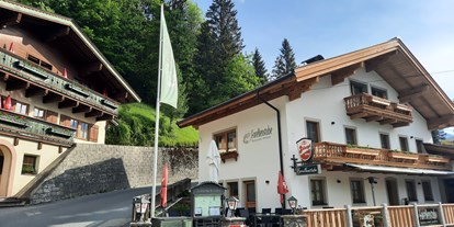 Pensionen - Balkon - PLZ 6353 (Österreich) - Haus - Ansicht von Aussen - Gasthaus Pension Forellenstube